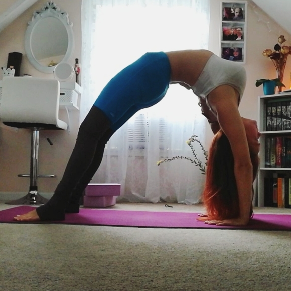 Meet your Posher, Rachel - Picture 3 of 4